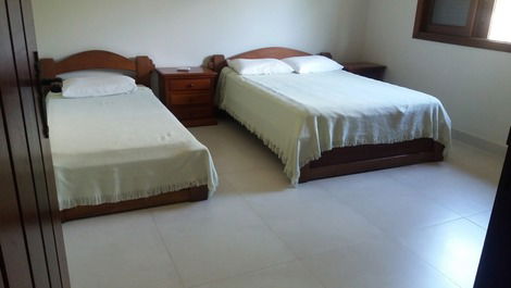 Suite sobrado cama casal e solteiro