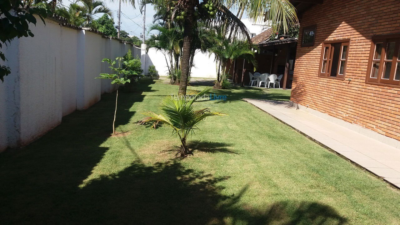 Casa para aluguel de temporada em Bertioga (Riviera de São Lourenço)