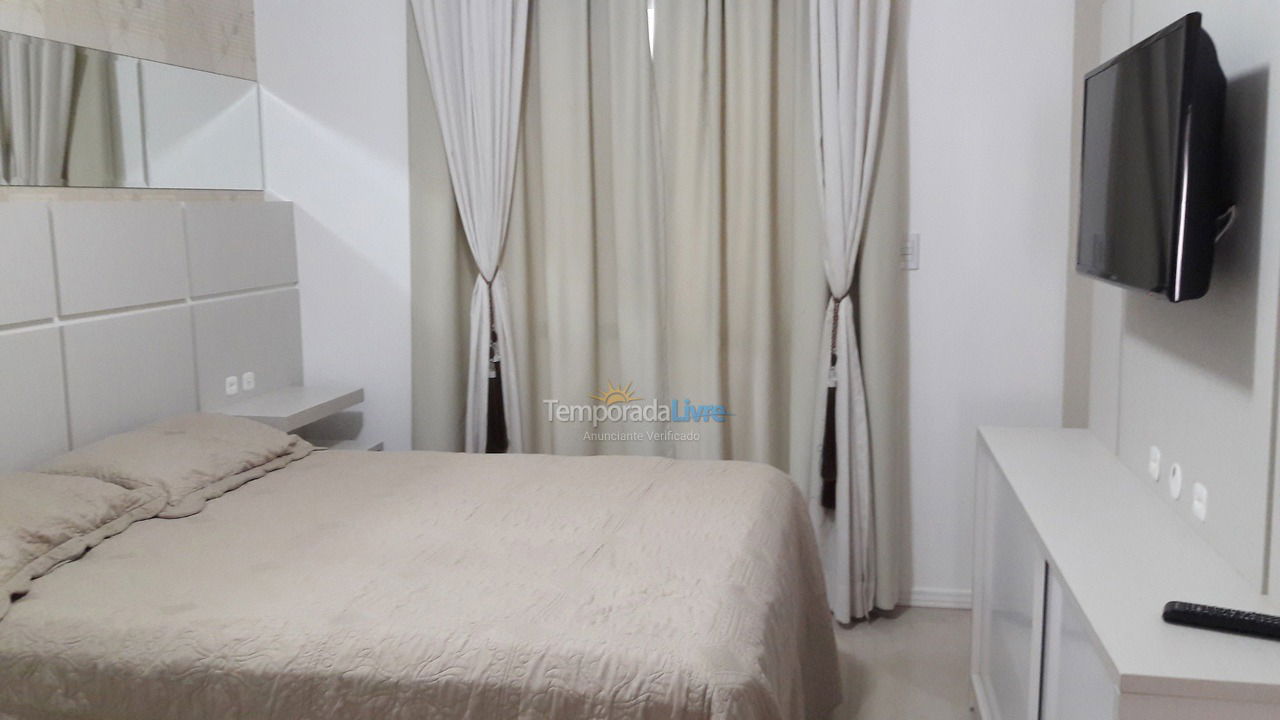 Apartment for vacation rental in Itapema (Meia Praia)