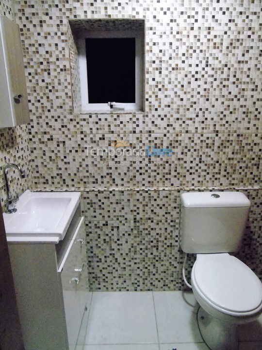 Apartamento para aluguel de temporada em Bombinhas (Praia de Quatro Ilhas)