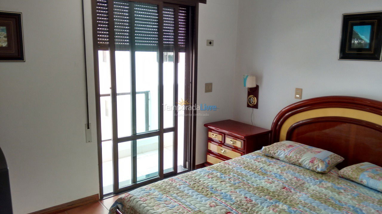 Apartment for vacation rental in Guarujá (Enseada)