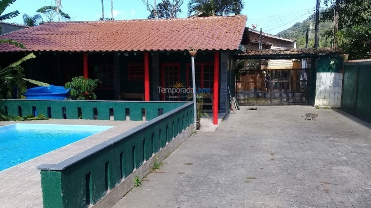 Casa para alquiler de vacaciones em Ubatuba (Lagoinha)