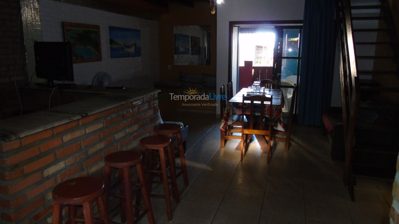 Apartamento para aluguel de temporada em Bombinhas (Praia de Quatro Ilhas)