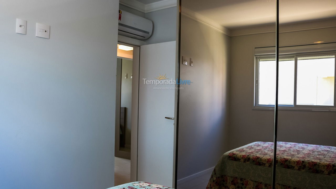 Apartamento para aluguel de temporada em Florianopolis (Praia dos Ingleses)