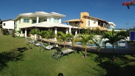 Casa luxuosa próxima da melhor praia de guarajuba