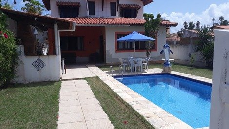 House in condominium with 03 suites, swimming pool and barbecue