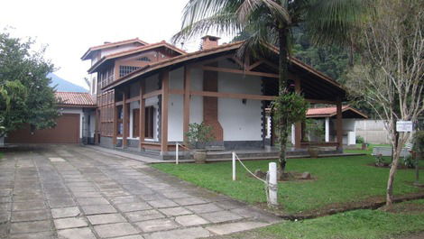 Casa para alquilar en Ubatuba - Enseada