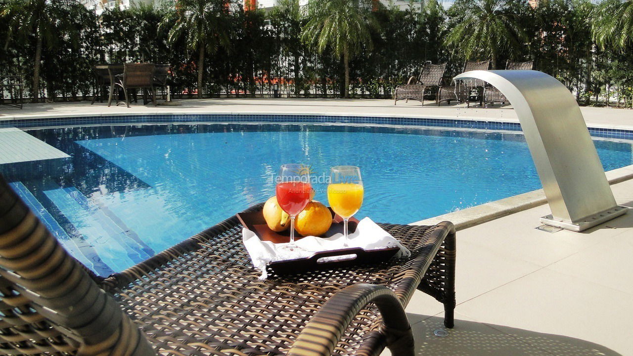 Apartamento para aluguel de temporada em Florianopolis (Praia dos Ingleses)