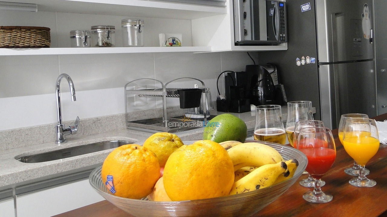 Apartamento para aluguel de temporada em Florianopolis (Praia dos Ingleses)