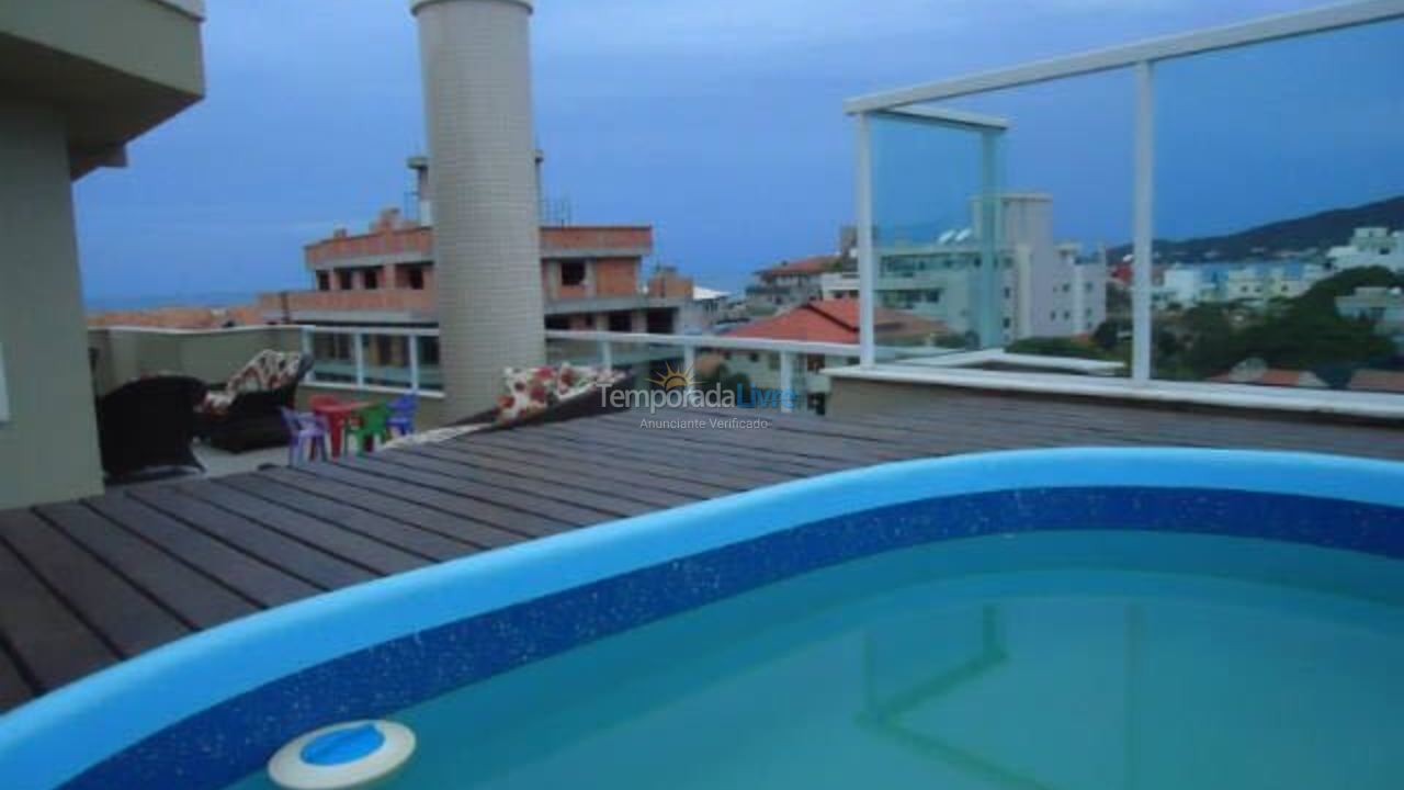 Apartment for vacation rental in Bombinhas (Praia de Bombas)