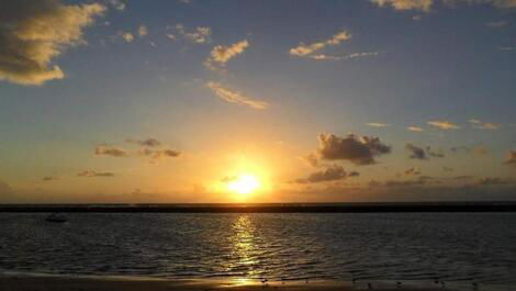 House Beira Mar; High Wall; Porto de Galinhas; Private Pool.