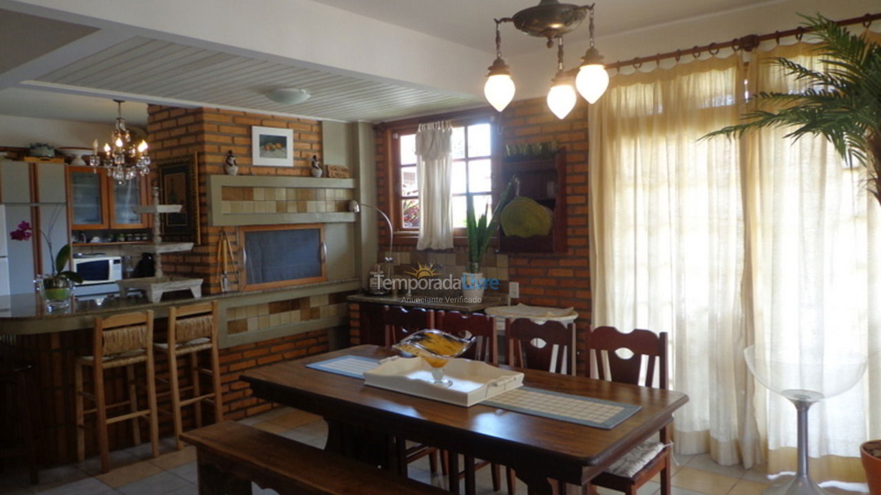 Casa para alquiler de vacaciones em Florianópolis (Cachoeira do Bom Jesus)