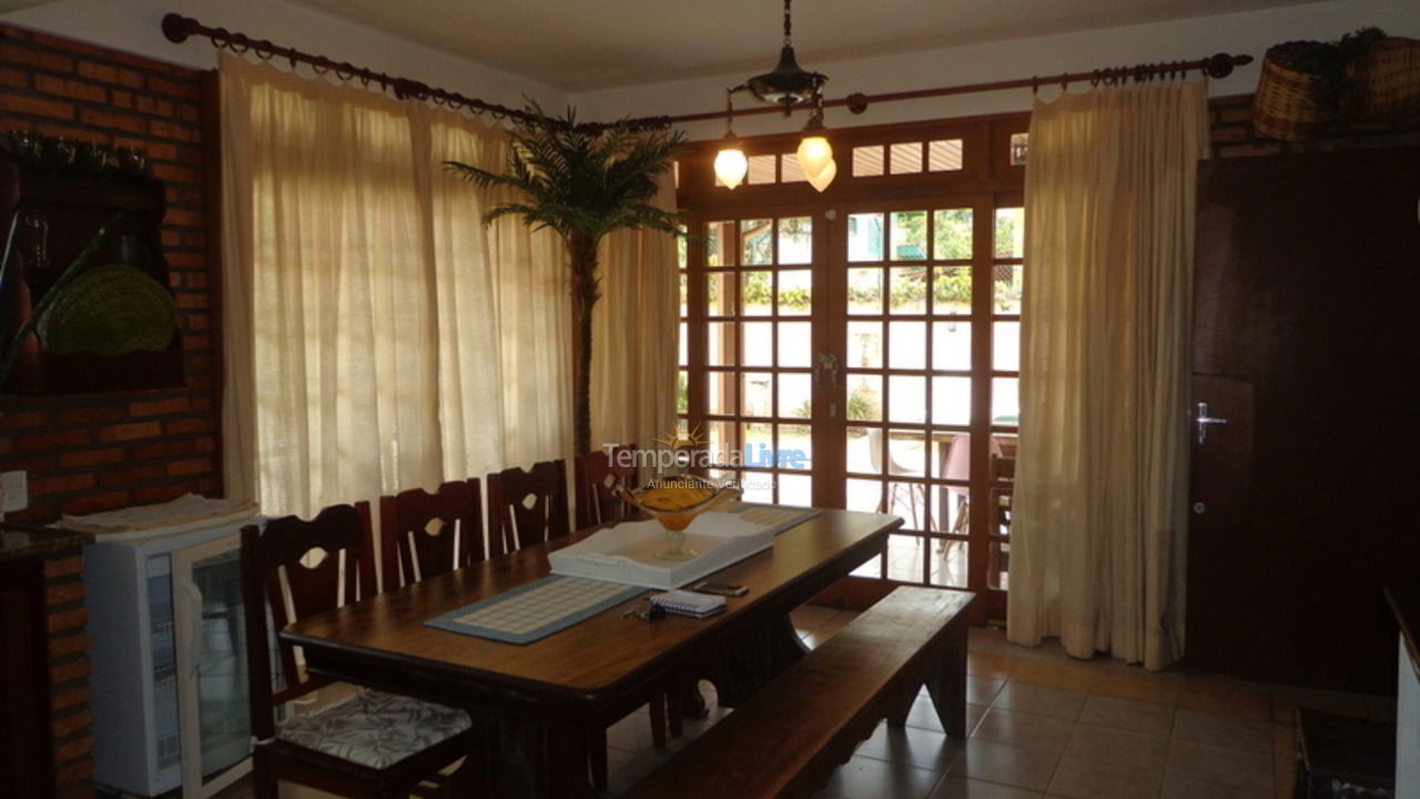 Casa para alquiler de vacaciones em Florianópolis (Cachoeira do Bom Jesus)