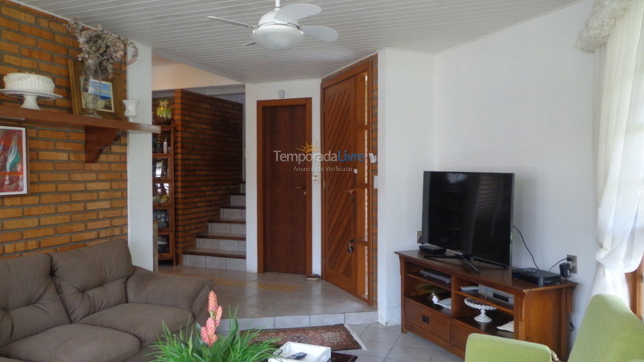 Casa para alquiler de vacaciones em Florianópolis (Cachoeira do Bom Jesus)