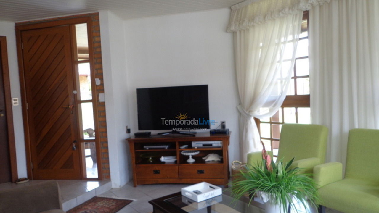 Casa para alquiler de vacaciones em Florianópolis (Cachoeira do Bom Jesus)