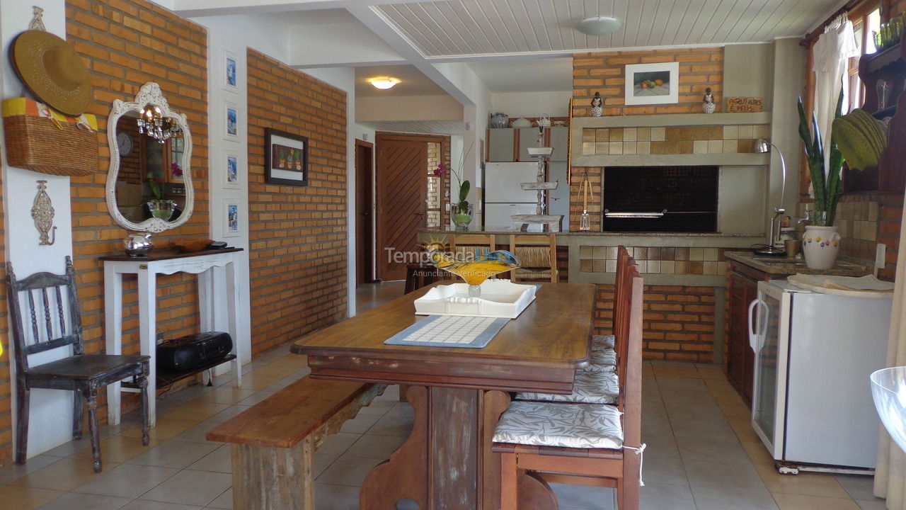 Casa para alquiler de vacaciones em Florianópolis (Cachoeira do Bom Jesus)