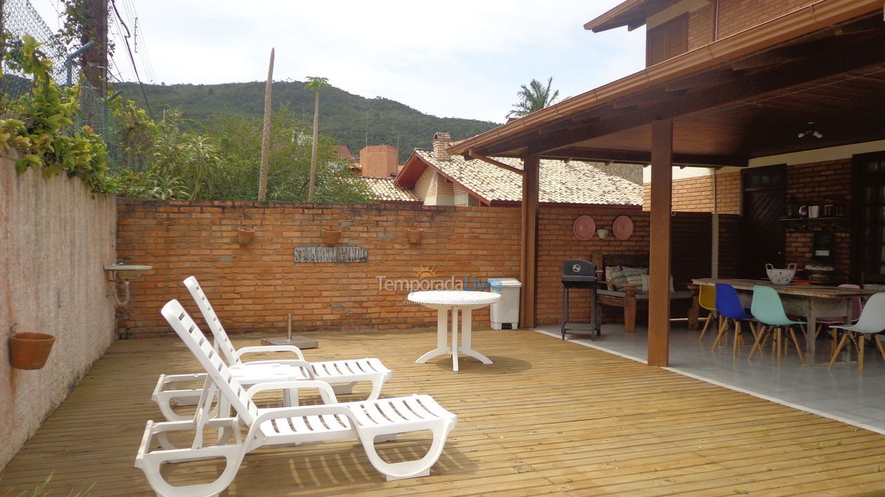 Casa para alquiler de vacaciones em Florianópolis (Cachoeira do Bom Jesus)