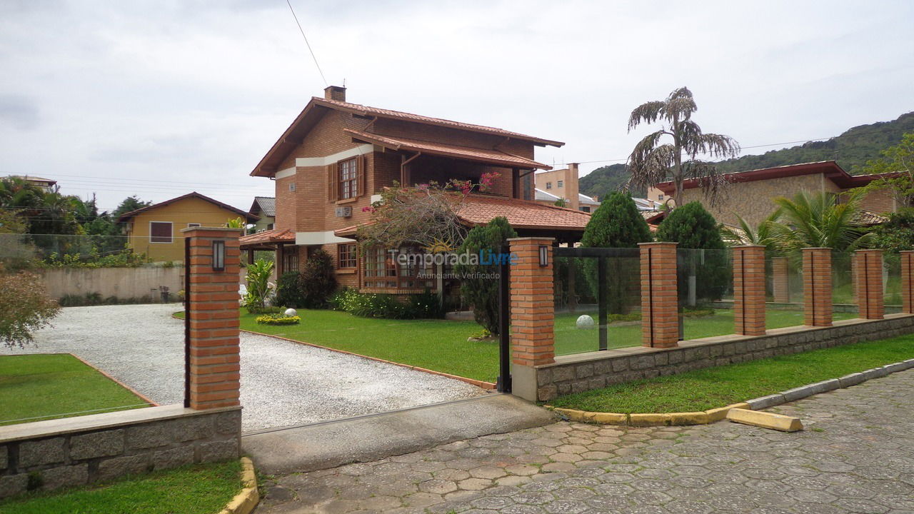 Casa para alquiler de vacaciones em Florianópolis (Cachoeira do Bom Jesus)