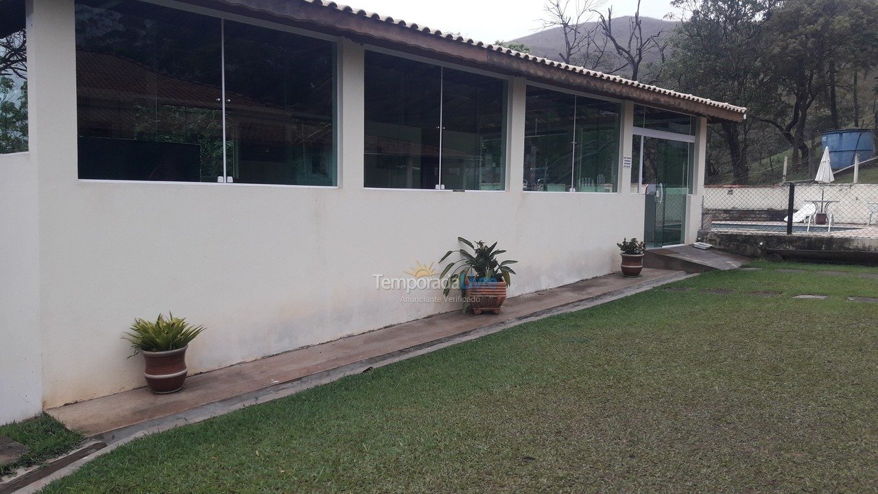 Granja para alquiler de vacaciones em São Roque (Fazenda Rincão Saboó)