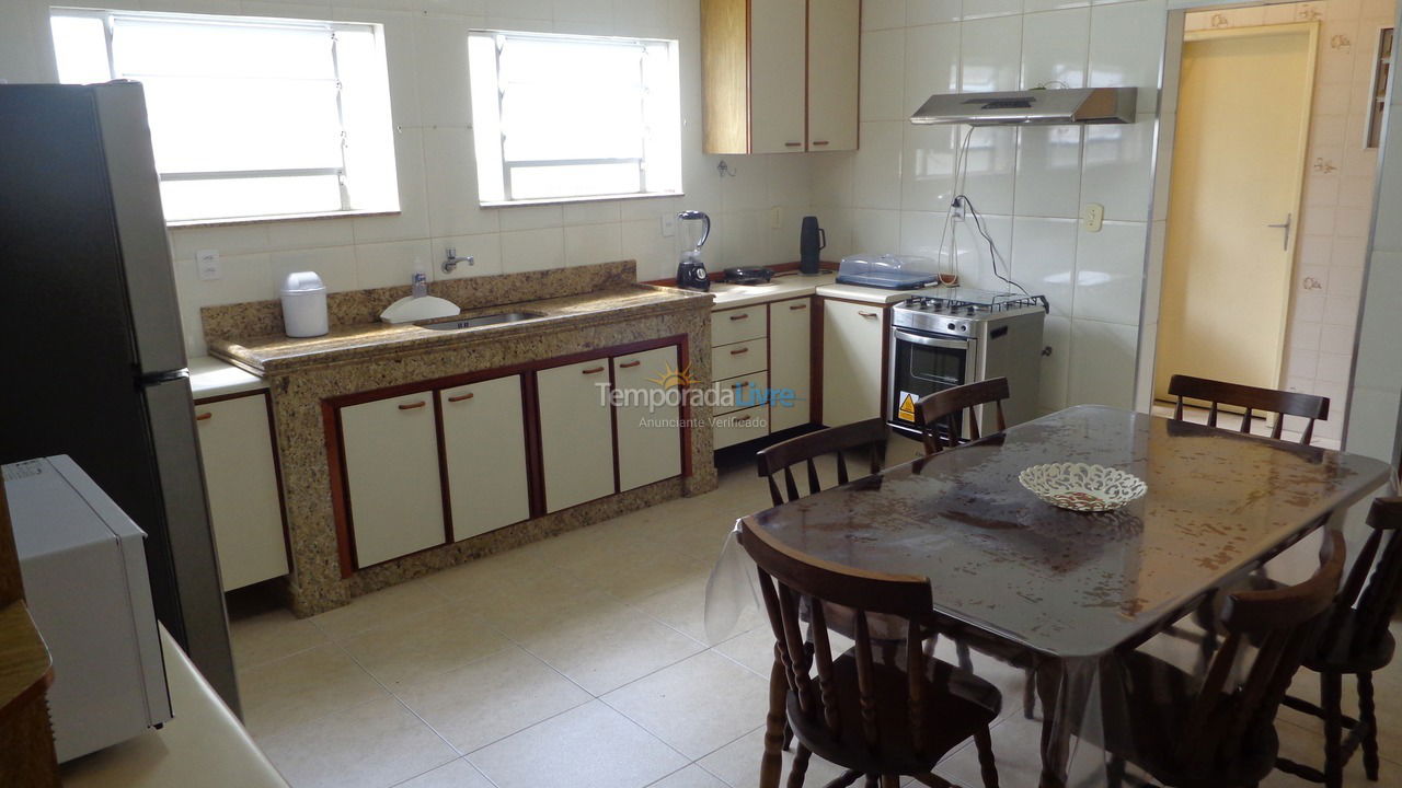 Apartment for vacation rental in Cabo Frio (Praia do Forte)