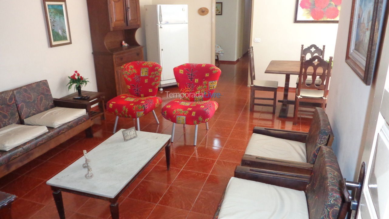 Apartamento para alquiler de vacaciones em Cabo Frio (Praia do Forte)