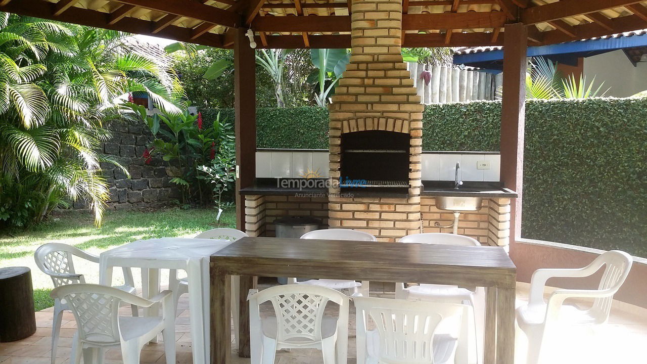 Apartment for vacation rental in Ubatuba (Enseada)