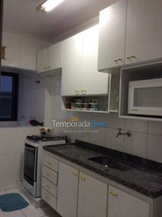 Apartamento para aluguel de temporada em Guarujá (Enseada)