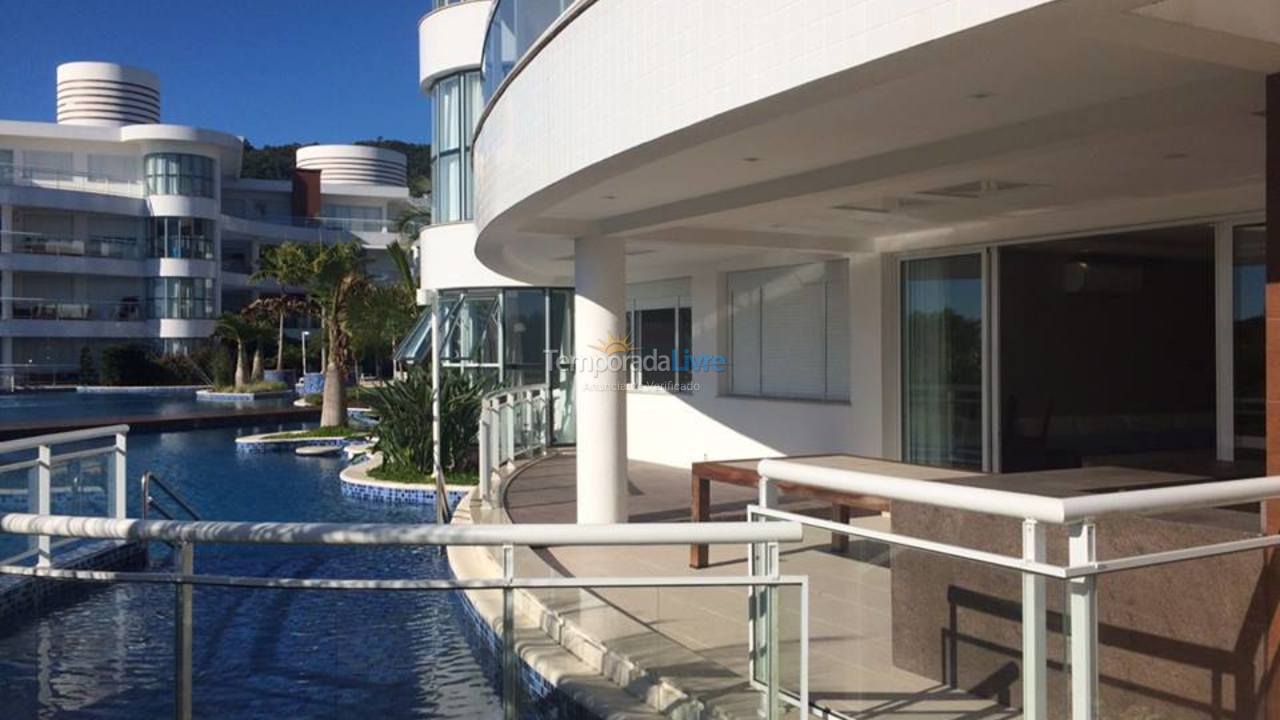 Apartamento para alquiler de vacaciones em Florianópolis (Cachoeira do Bom Jesus)