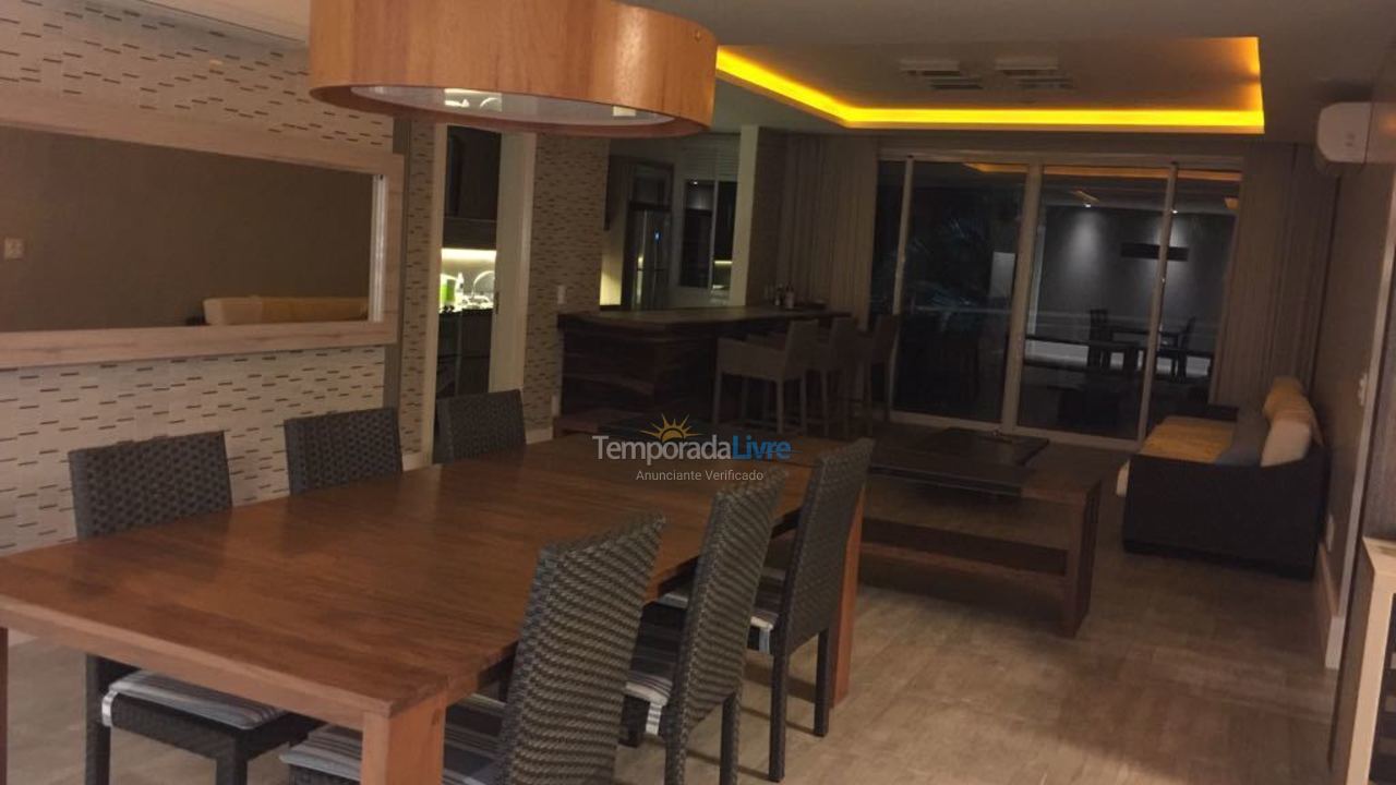 Apartamento para alquiler de vacaciones em Florianópolis (Cachoeira do Bom Jesus)