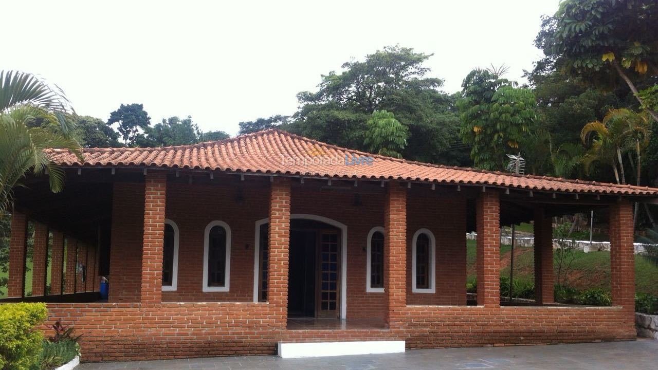 Chácara / sítio para aluguel de temporada em Cabreúva (Bairro Pinhal)