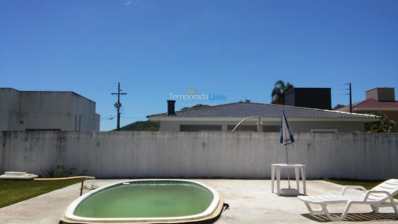 Casa para alquiler de vacaciones em Florianópolis (Cachoeira do Bom Jesus)