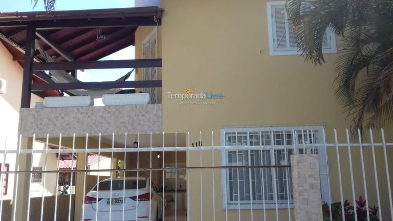 Casa para aluguel de temporada em Florianópolis (Ponta das Canas)