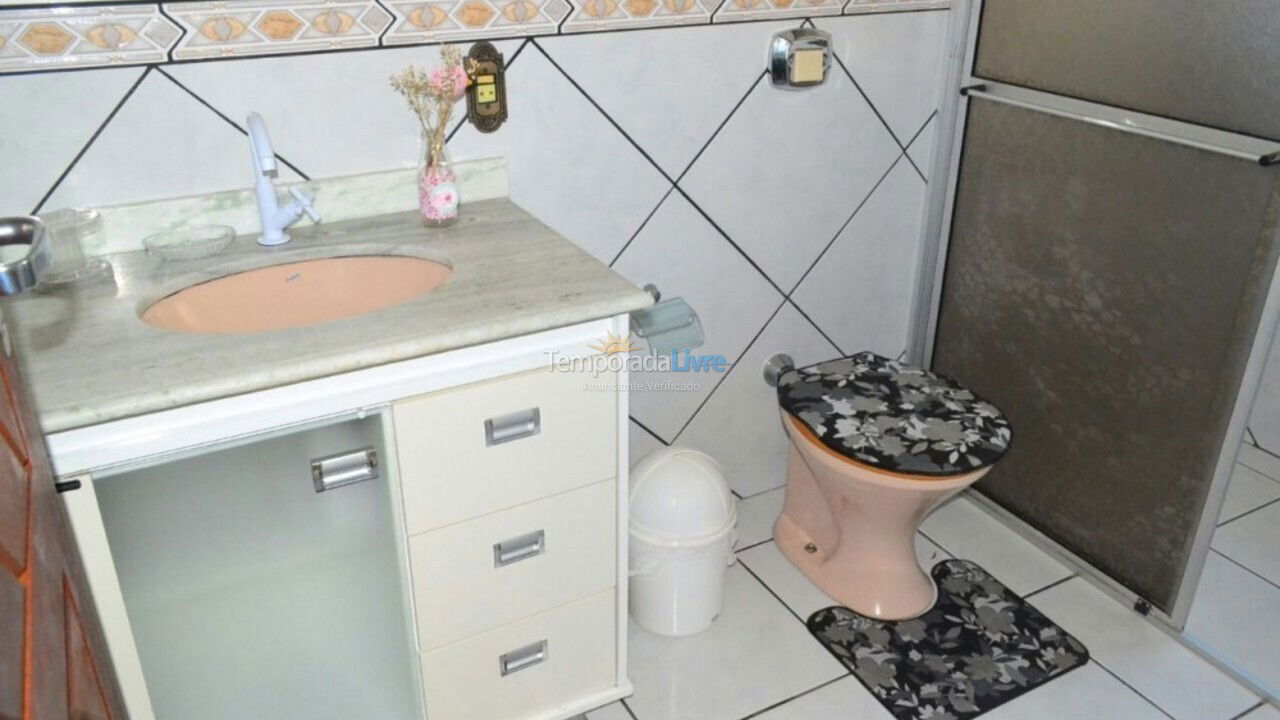 Casa para aluguel de temporada em Florianópolis (Ponta das Canas)