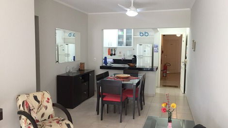 Apartamento da Cecília na Riviera 8 pess. Temos tb casa 12/15 pess