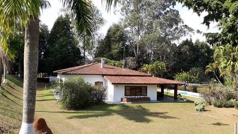 Chácara / sítio para alugar em Araçoiaba da Serra - Condomínio Chácaras da Planície