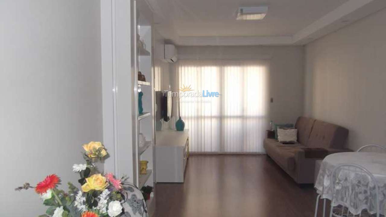 Apartamento para alquiler de vacaciones em Itapema (Meia Praia)