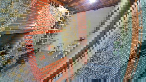 Townhouse with pool, air conditioning, barbecue w / up to 10 people.