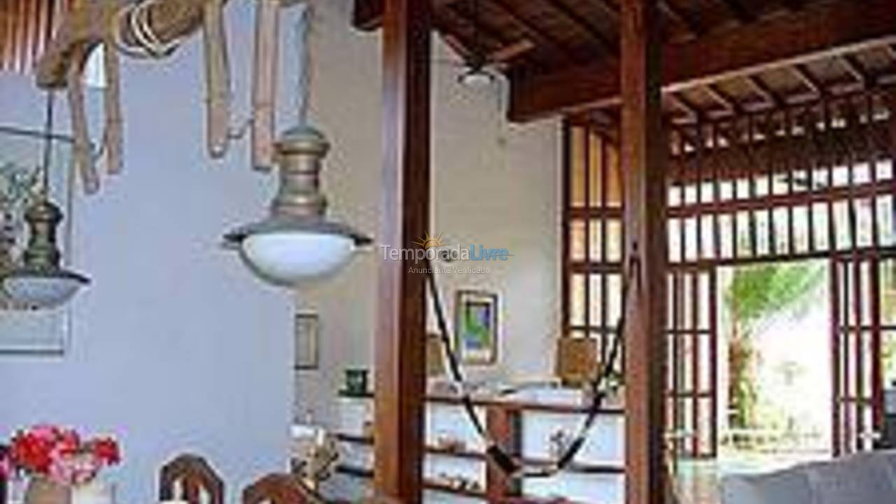 Casa para aluguel de temporada em Caraguatatuba (Praia de Tabatinga)