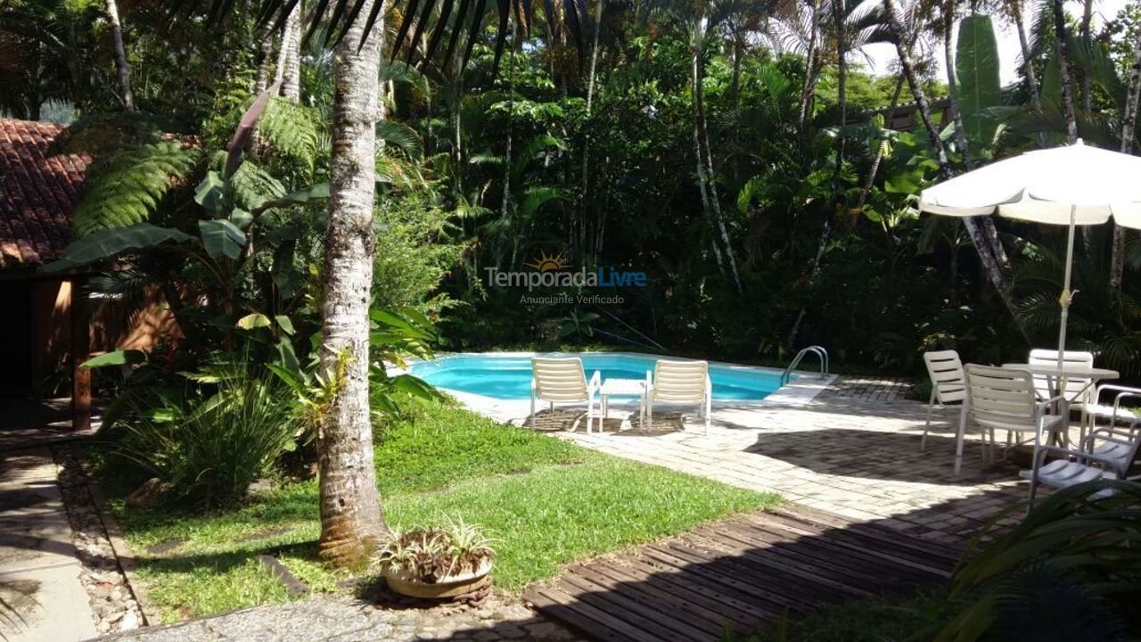 Casa para aluguel de temporada em Caraguatatuba (Praia de Tabatinga)