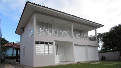 House close to the beach in Lagoinha do Norte!