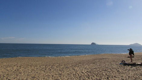 Casa en la playa de Boiçucanga condominio Sol de Boiçucanga, pie en la arena