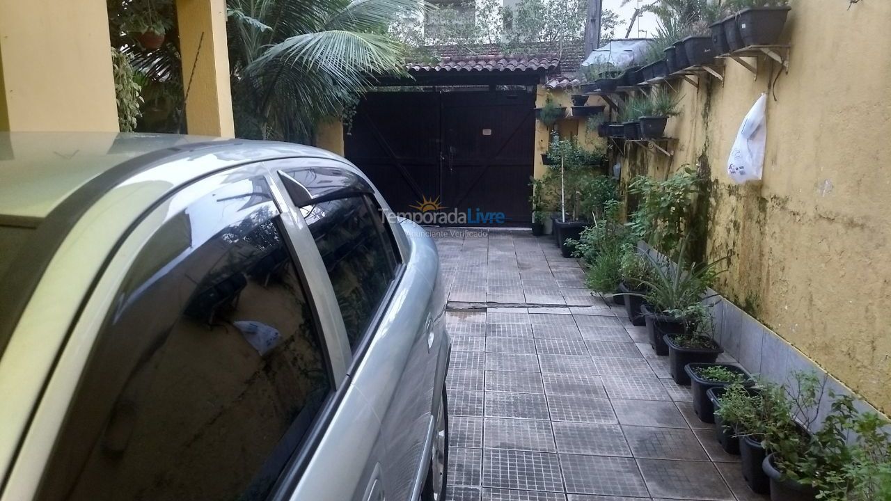 Casa para alquiler de vacaciones em Guarujá (Enseada)