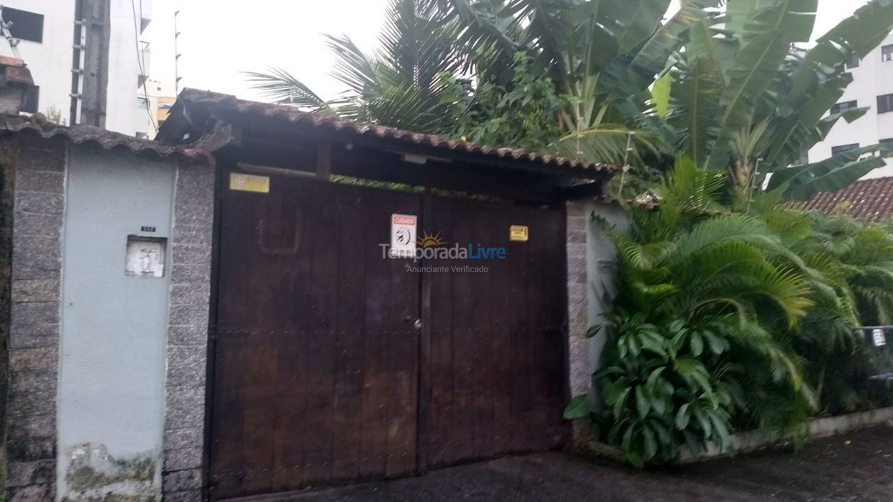 Casa para aluguel de temporada em Guarujá (Enseada)