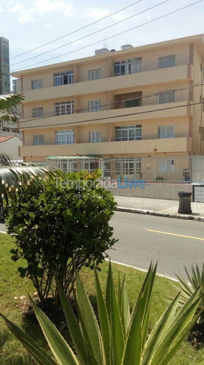 Apartamento para aluguel de temporada em Praia Grande (Guilhermina)