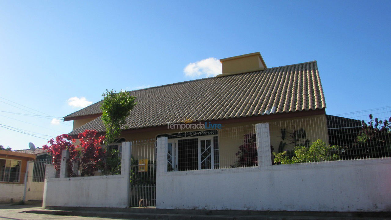 Casa para alquiler de vacaciones em Florianópolis (Ponta das Canas)