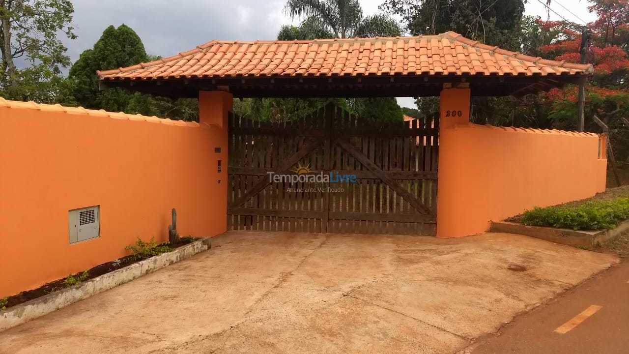 Granja para alquiler de vacaciones em Boituva (Vitassay)