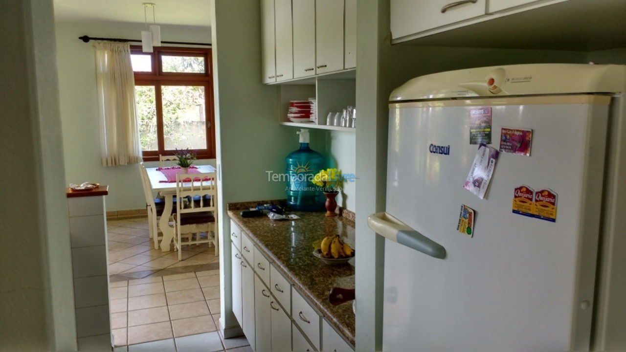 Casa para alquiler de vacaciones em Florianopolis (Campeche)