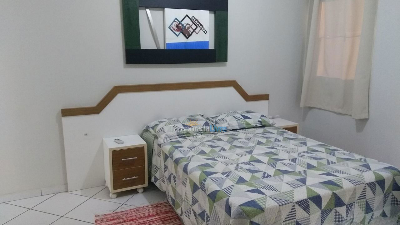 Apartment for vacation rental in Bombinhas (Praia de Bombinhas)