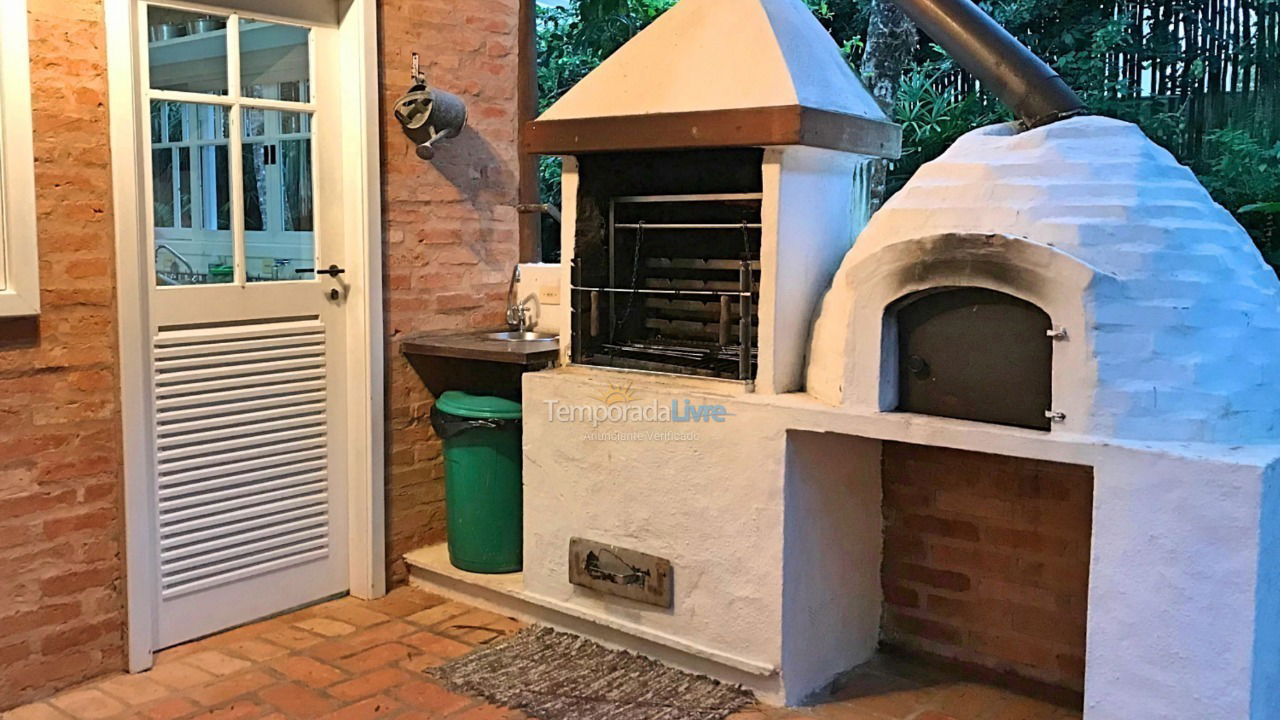 House for vacation rental in São Sebastião (Toque Toque Pequeno)