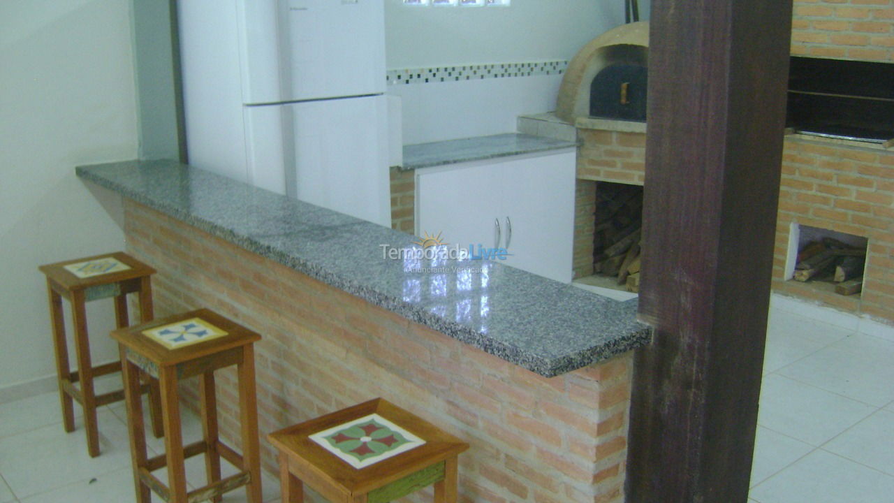 Granja para alquiler de vacaciones em Atibaia (Belvederes)